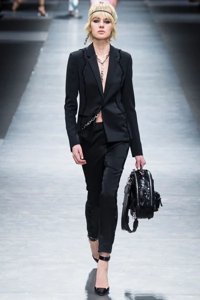 Look 56